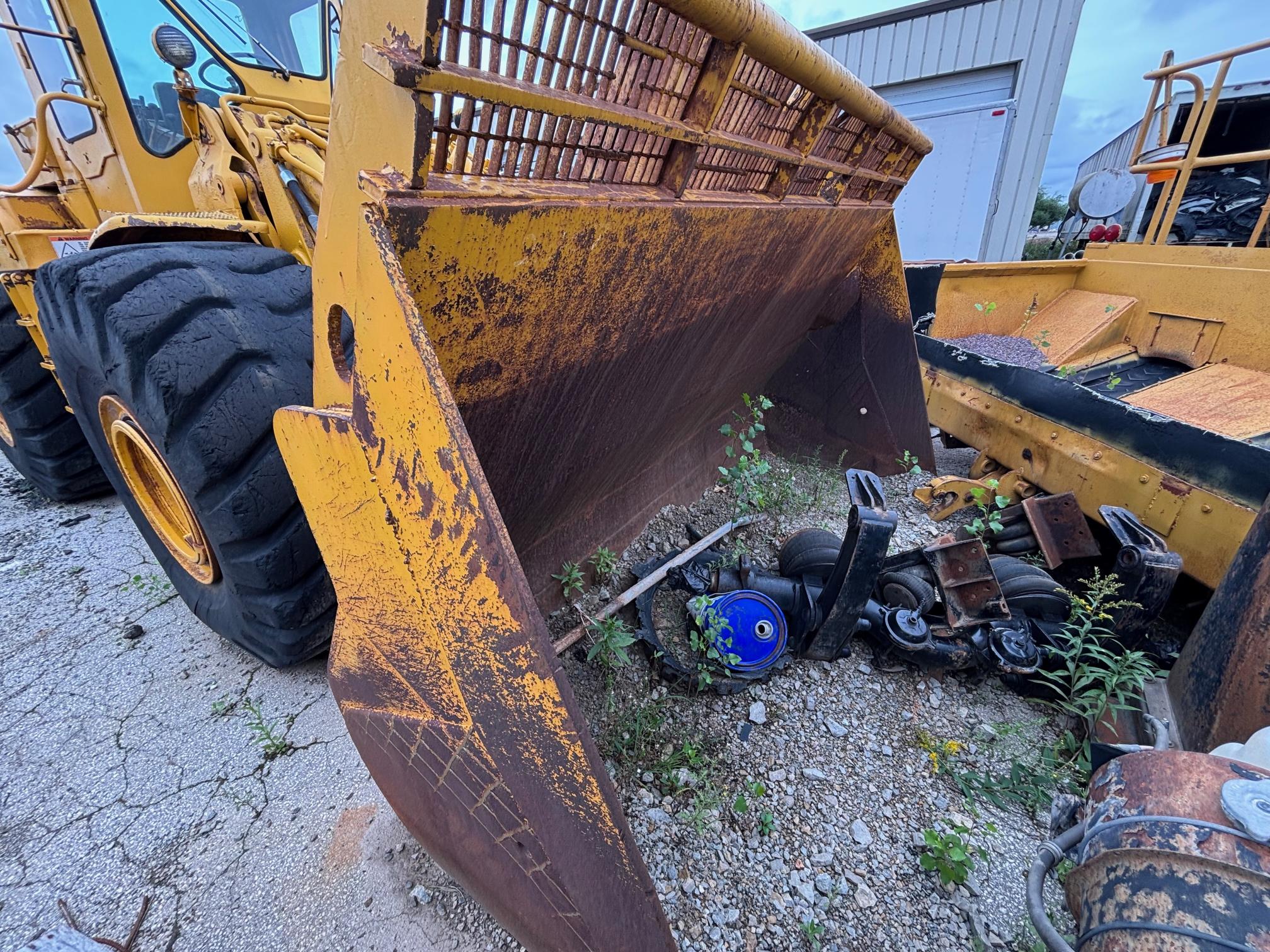 1977 CATERPILLAR 980D - Image 2
